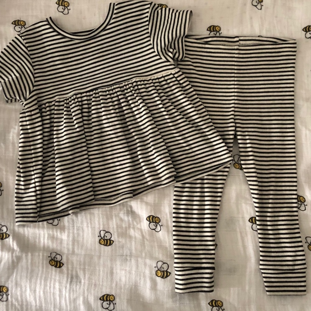 Figge Top and Legging Set. Size 2/3Y (3T)
